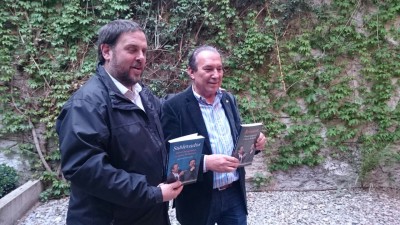   Junqueras presenta el llibre 'Revoltats' reiterant el seu compromís amb la independència  