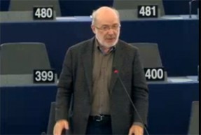   Terricabras demana a la Comissió Europea que legisli en el termini d'un any les Iniciatives Ciutadanes Europees que reixeixin  