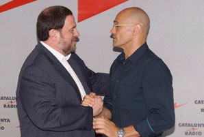   Junqueras: 'Aquesta és la papereta del Sí a la independència'  