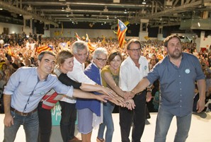   Romeva: 'Alguna cosa està canviant perquè la gent ja no vota el seu partit si no que vota per les esperances de tothom'  