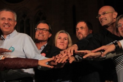   Raül Romeva: 'Avui Rajoy llegirà l’article 11.2 de la Constitució i entendrà que ningú ha de patir per la ciutadania europea'  