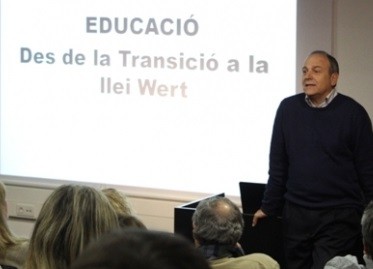   Per una educació pública, de qualitat i en català  