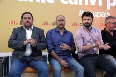 Junqueras: 'El dret a decidir és innegociable i per a alguns ja no és línia vermella, ni transparent, ho han venut'