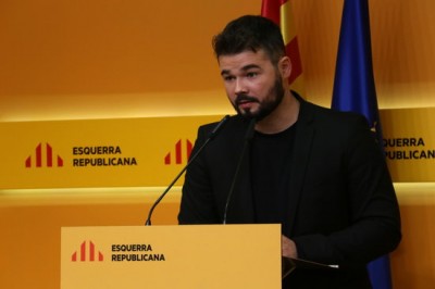   Rufián: 'El PSOE ha hipotecat les seves sigles. Tenen de socialistes i d'obrers el mateix que tinc jo de capellà'  