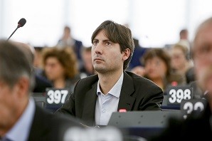   Solé: 'Que la Comissió Europea faci propostes socials és una manera de generar complicitats amb el projecte europeu quan més ho necessita'  
