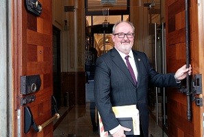   Esquerra Republicana demana explicacions al govern espanyol per mantenir el “ruïnós” Hipòdrom de la Zarzuela  