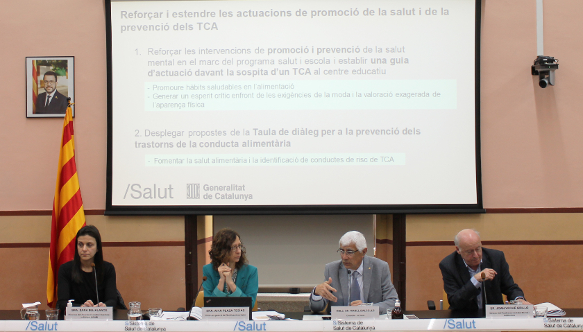  El conseller de Salut, Manel Balcells, acompanyat de Sara Bujalance, Aina Plaza i Joan Vegué, avui a la presentació del pla / Govern de la Generalitat 