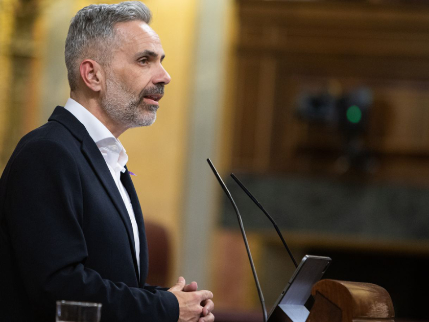  Joan Margall, durant la intervenció al ple del Congrés defensant la moció que es va acabar aprovant 