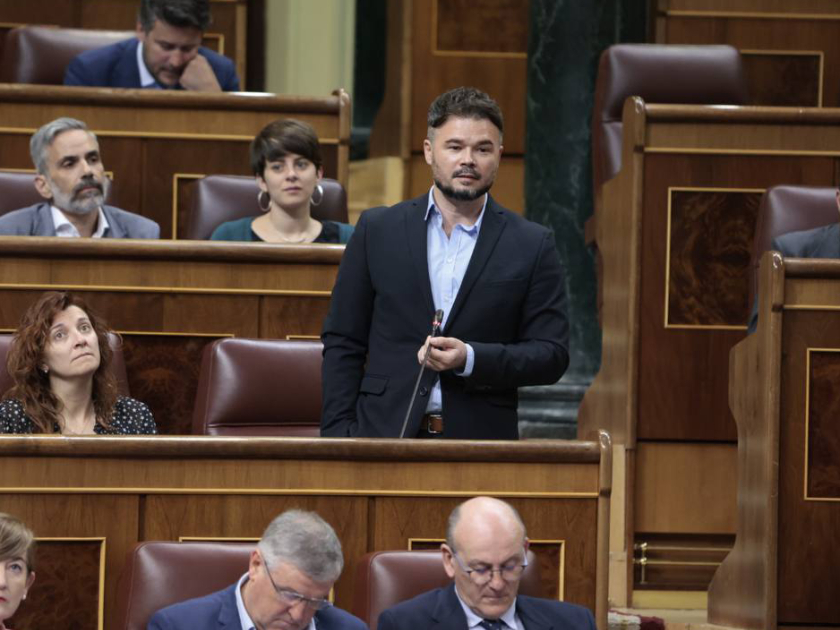  El portaveu del Grup Republicà al Congrés, Gabriel Rufián, durant la pregunta d'aquest dimecres al ple 