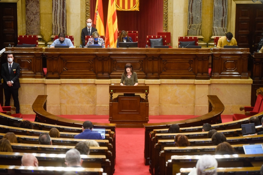  Alba Camps en la seva intervenció al Parlament de Catalunya / Marc Puig 