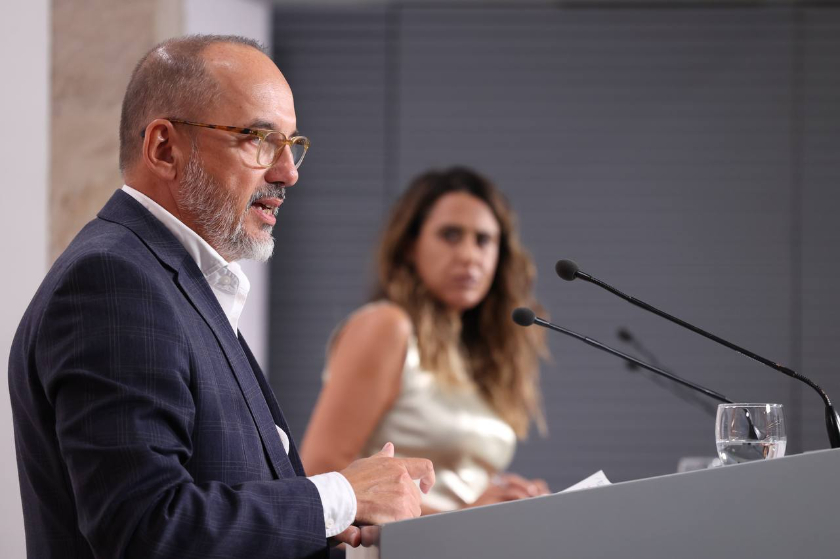 El conseller de Drets Socials, Carles Campuzano, en roda de premsa / Govern de la Generalitat