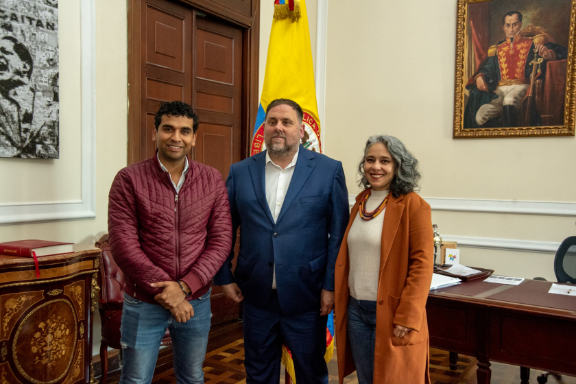  Oriol Junqueras amb el president de la Cambra de Representants de Colòmbia, David Racero, i la senadora María José Pizarro / Piso Cinco 