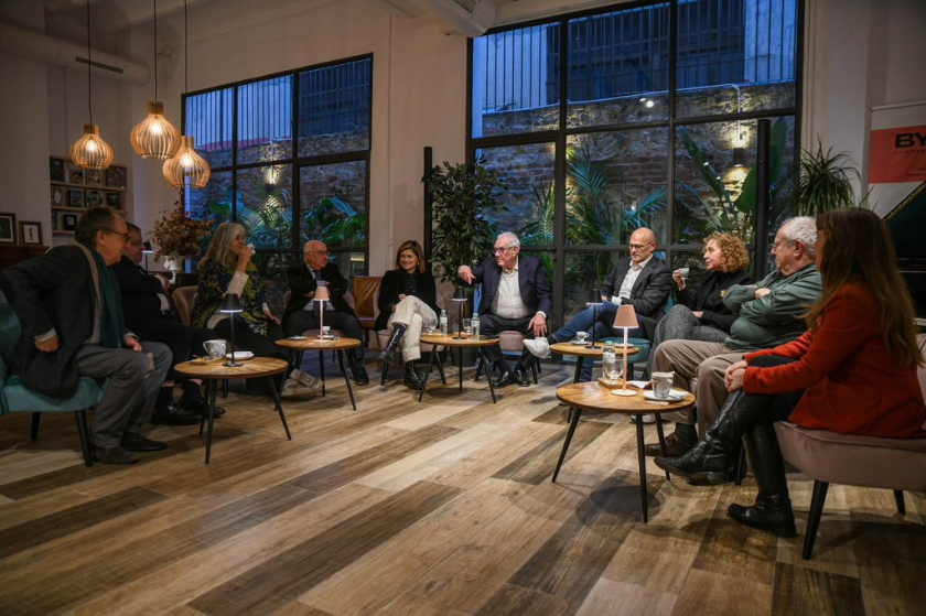   Maragall presenta els primers membres del Consell Barcelona  