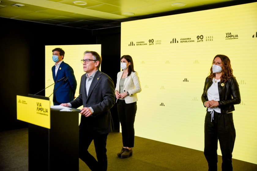  Sabrià, Vilalta, Jové i Vilagrà, els quatre negociadors d'Esquerra, en roda de premsa 