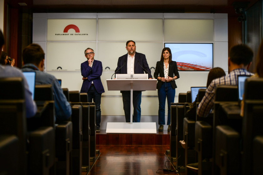  El president d'Esquerra Republicana, Oriol Junqueras, en roda de premsa amb el president del grup parlamentari, Josep Maria Jové, i la portaveu, Marta Vilalta 