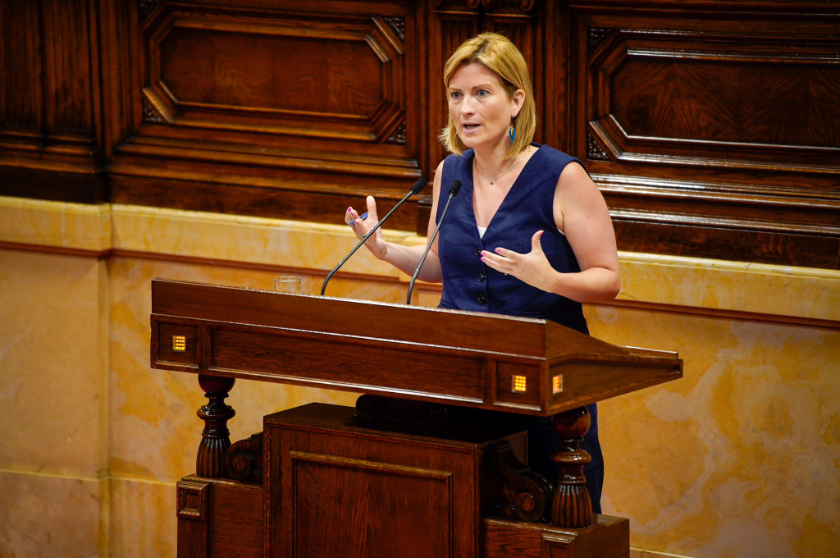   Esquerra Republicana porta al Parlament exigir a l'Estat protegir la llengua catalana  