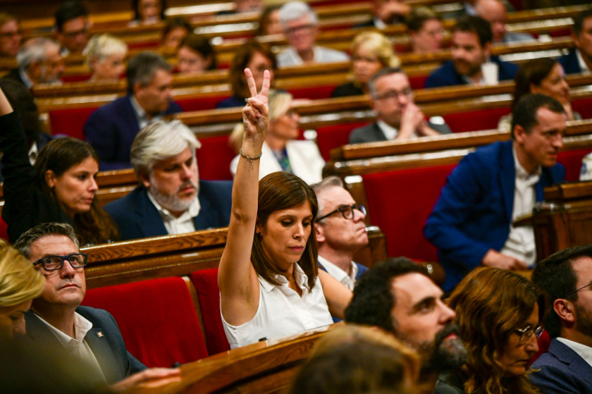   Esquerra Republicana celebra l'aval del Parlament a l'amnistia i a un referèndum per resoldre el conflicte polític amb l'Estat  