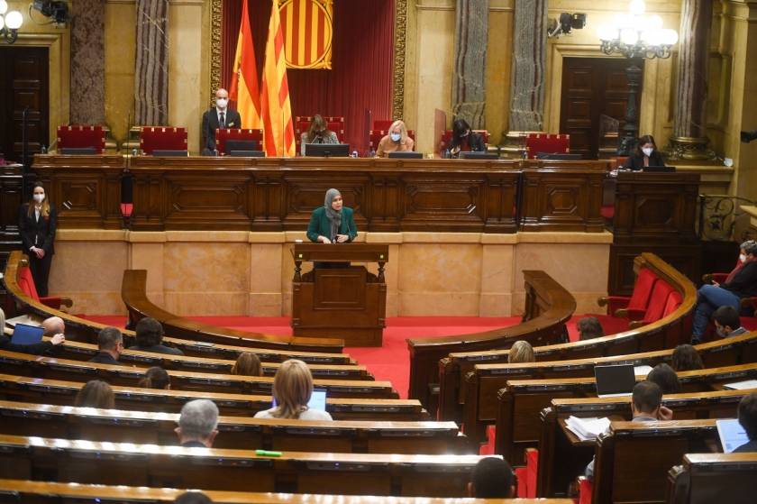  Najat Driouech, en las seva intervenció al Parlament de Catalunya / Marc Puig 