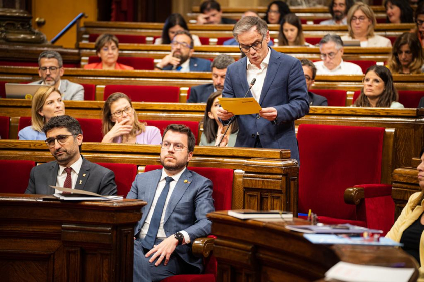  El president del grup parlamentari d'Esquerra Republicana al Parlament, Josep Maria Jové, durant la seva intervenció. GERARD MAGRINYÀ 