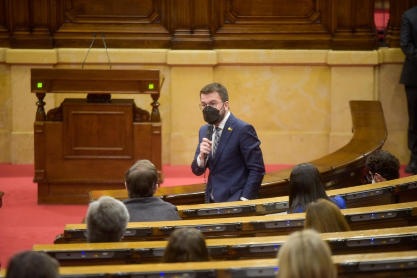  El vicepresident Aragonès durant la sessió plenària d'aquest dijous / Marc Puig 