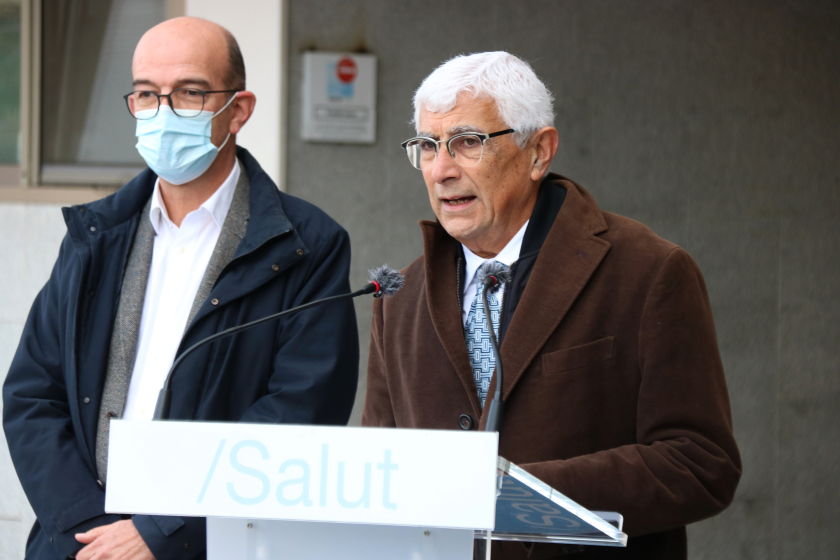  El conseller de Salut, Manel Balcells, explica les noves mesures per l'atenció primària / ACN 