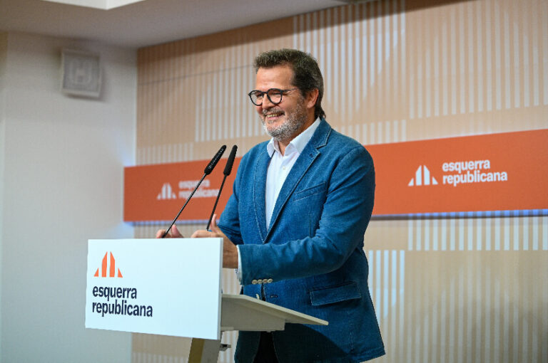 Isaac Albert en roda de premsa