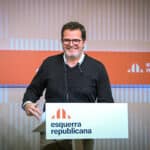 Isaac Albert en roda de premsa després de la permanent de l'organització.