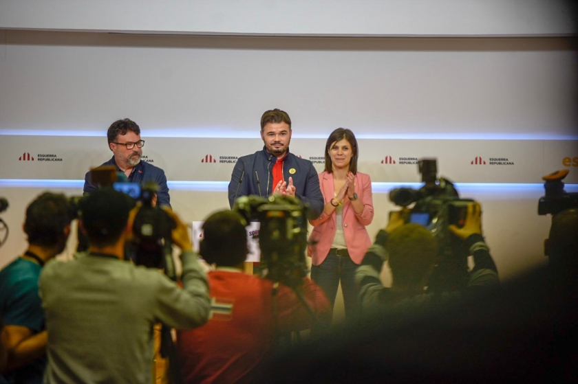   Junqueras: “La llibertat i la democràcia han derrotat la repressió; les urnes han decidit que Catalunya és republicana”  