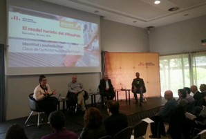   Esquerra Republicana debat sobre el model turístic del #noupaís  