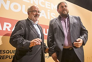   Enfront la conxorxa entre l'elit extractiva de l'estat i una classe política caduca, contraposem la força dels vots del poble per fer el nou país  