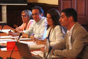   La Llei de consultes és plenament constitucional i estatutària i planteja un nivell més d’aprofundiment democràtic  