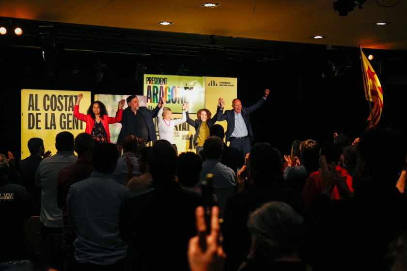  Oriol Junqueras, Laia Cañigueral, David Mascort, Carme Forcadell i Leila El Gamouchi, a Olot. GERARD MAGRINYÀ 