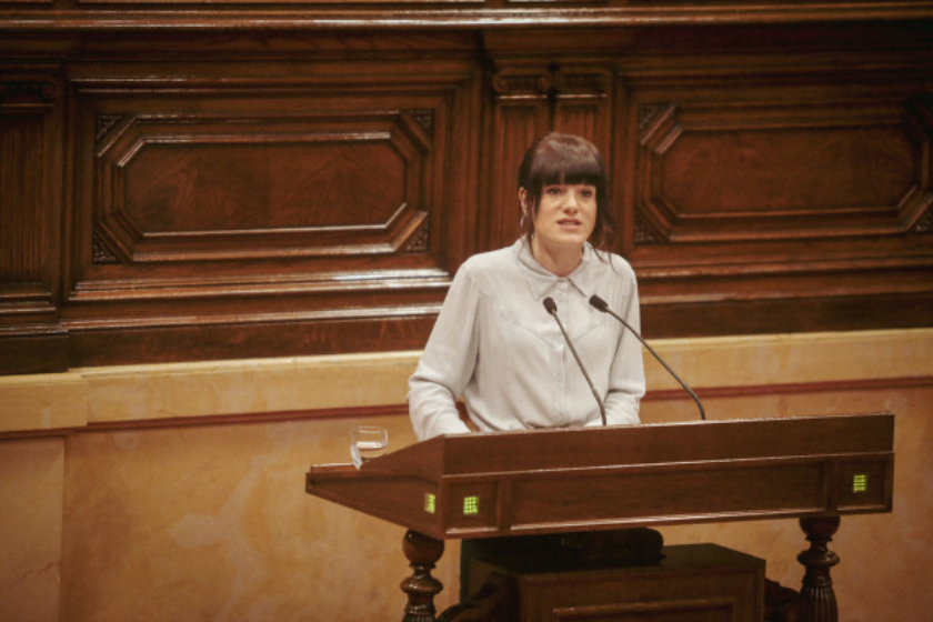  La diputada republicana Alba Camps va interpel·lar al conseller Mascort sobre la situació de la pagesia durant el darrer ple. PARLAMENT DE CATALUNYA. 