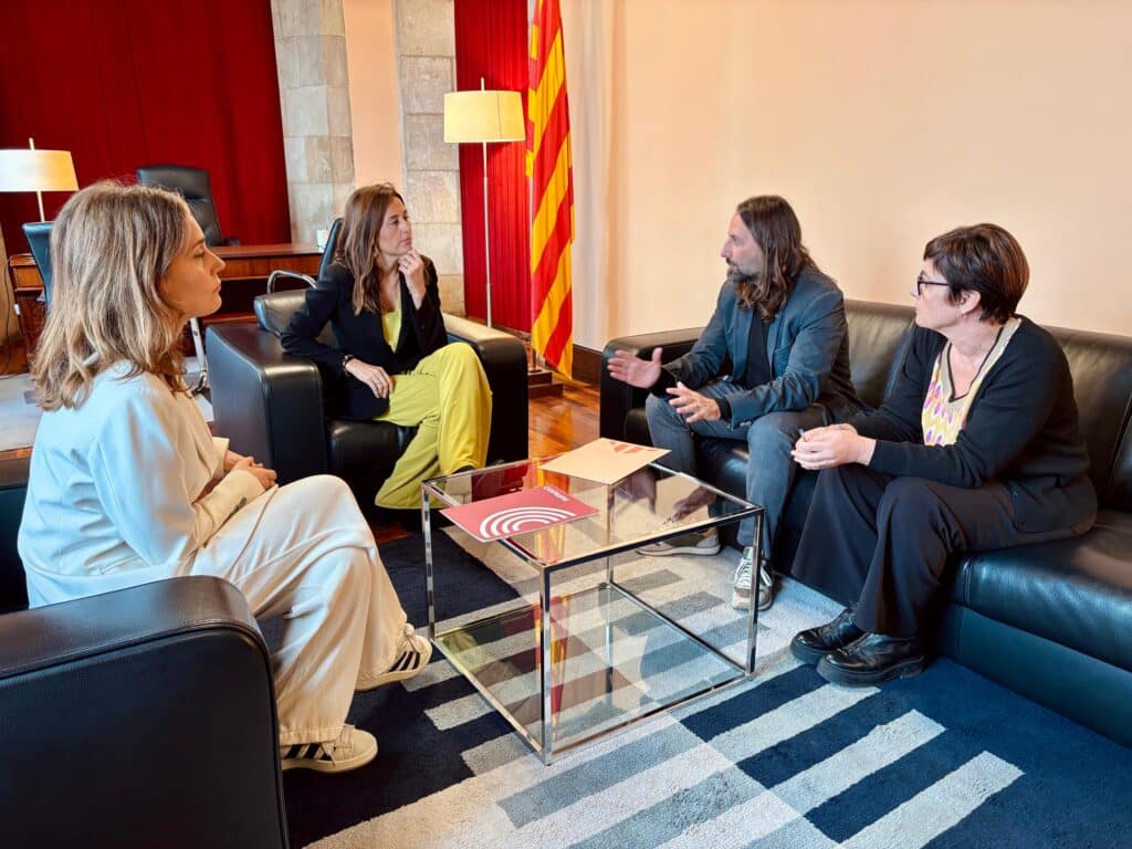 Jordi Albert i Irene Aragonès han acordat aquest pas endavant en una reunió amb el Govern i el grup dels comuns.