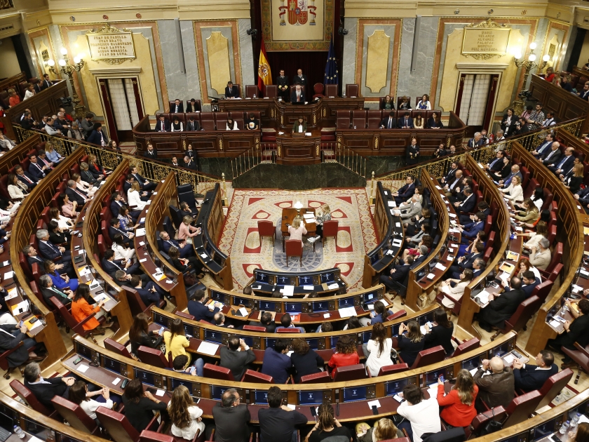  Sessió constitutiva del Congrés amb la presència dels presos polítics / Congrés dels diputats 