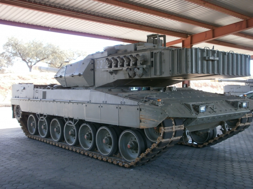  Carro de combat Leopard. 