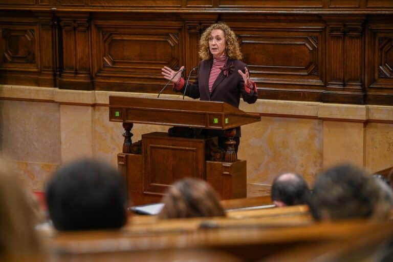 Ester Capella exigeix solucions al caos de Rodalies