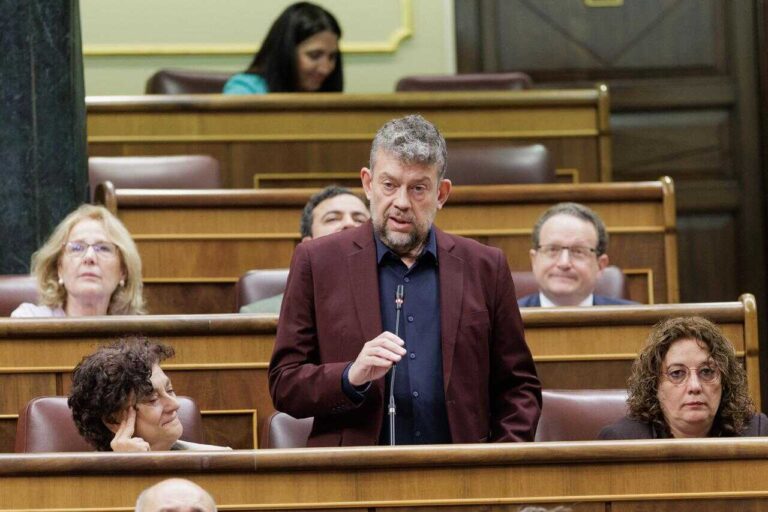 El diputat Francesc-Marc Álvaro a la sessió de control del Congrés