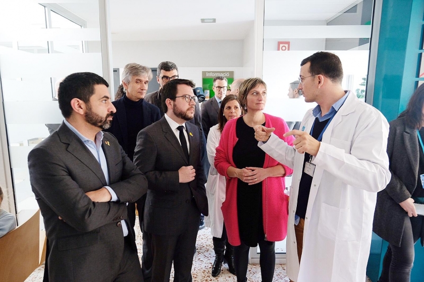 El vicepresident Pere Aragonès i els consellers Alba Vergés i Chakir El Homrani presenten el protocol d'abordatge de la dependència energètica en salut 
