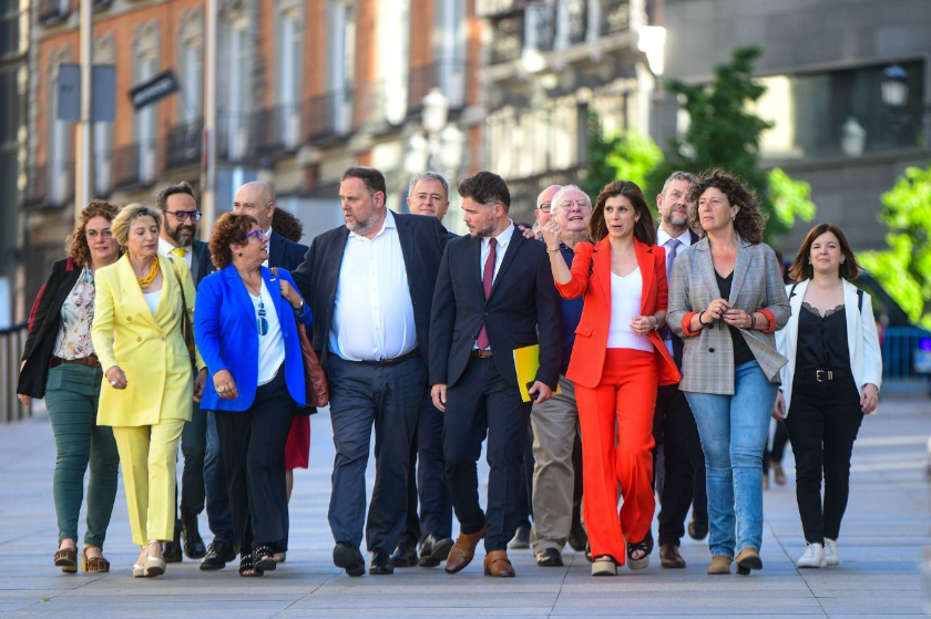  Grup parlamentari d’Esquerra Republicana a Madrid el dia de l’aprovació de la Llei d’amnistia 