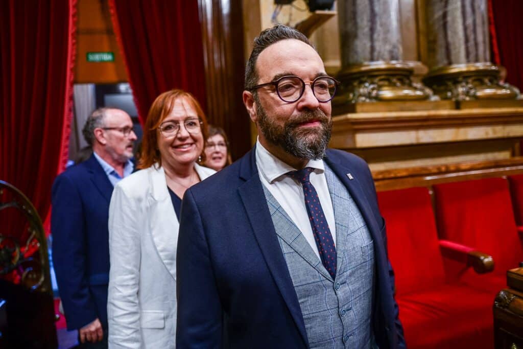 Juli Fernàndez i Montse Bergés, són dos dels diputats republicans que han fet seguiment del desplegament de les ZBE.
