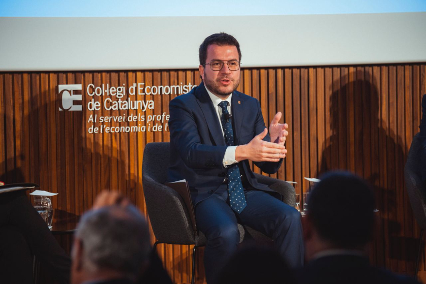  El president Aragonès aquest dilluns al Col·legi d’Economistes de Catalunya / Arnau Carbonell 