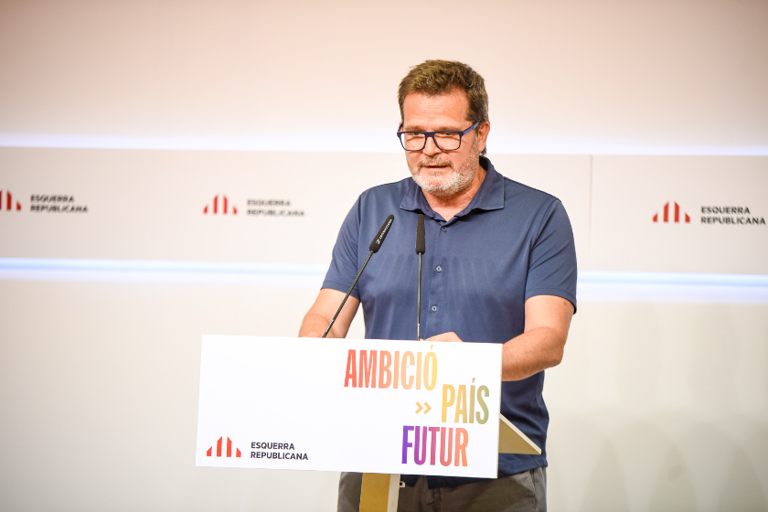  El portaveu adjunt d'Esquerra Republicana, Isaac Albert, en roda de premsa 