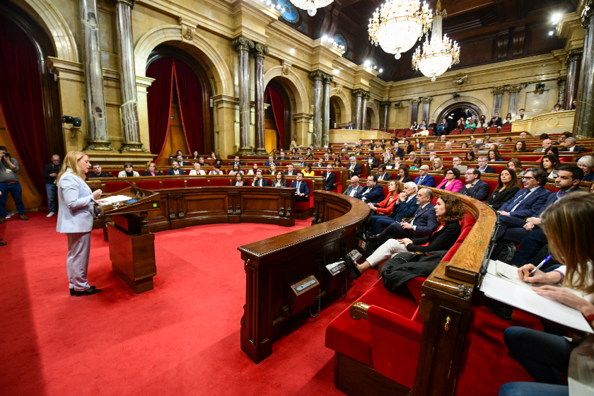   PSC i Junts tomben la declaració de suport a les treballadores denunciades per Junts pel cas Casol, impulsada per Esquerra, CUP i comuns  