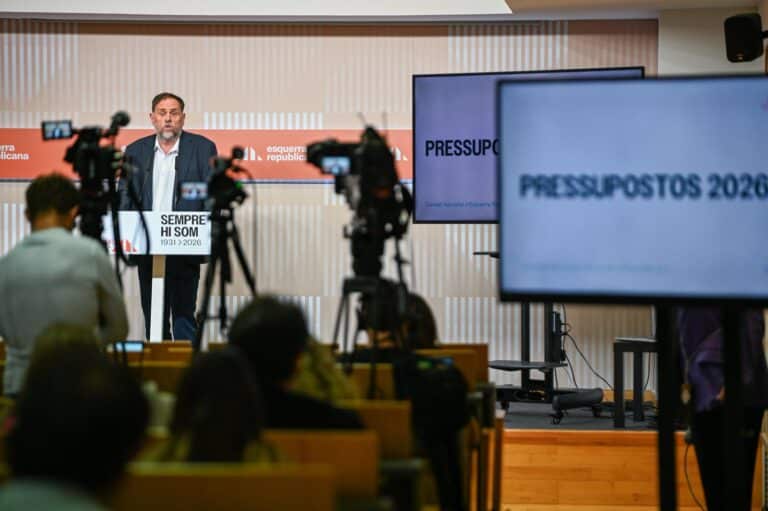 Oriol Junqueras presentant l'acord de pressupostos