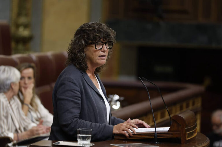 Teresa Jordà a la tribuna del Congrés / Congrés dels Diputats