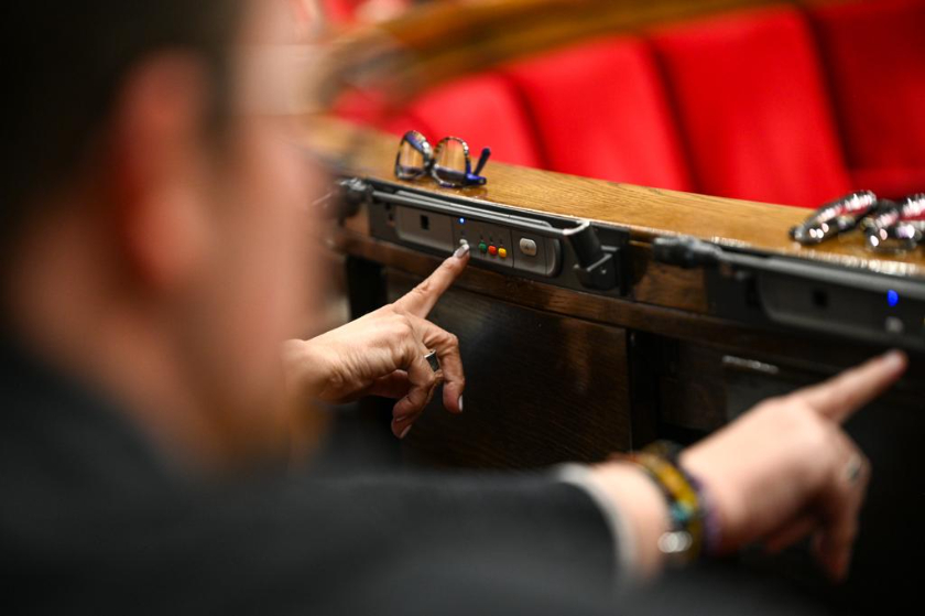   Esquerra Republicana condemna que el TC anul·li el vot telemàtic de Puig i alerta que intenta torpedinar una Mesa del Parlament antirepressiva  