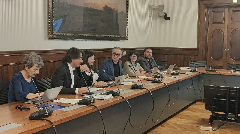  Els quatre grups parlamentaris han compartit el pla de treball amb les entitats socials. 