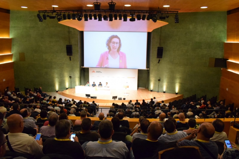  La secretària general, Marta Rovira, ha defensat que cal trobar les complicitats entre tot el sobiranisme per guanyar. 