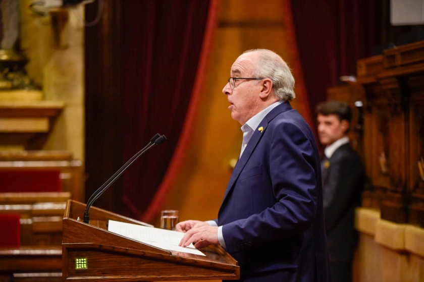   El Govern podrà integrar centres educatius a la xarxa pública  